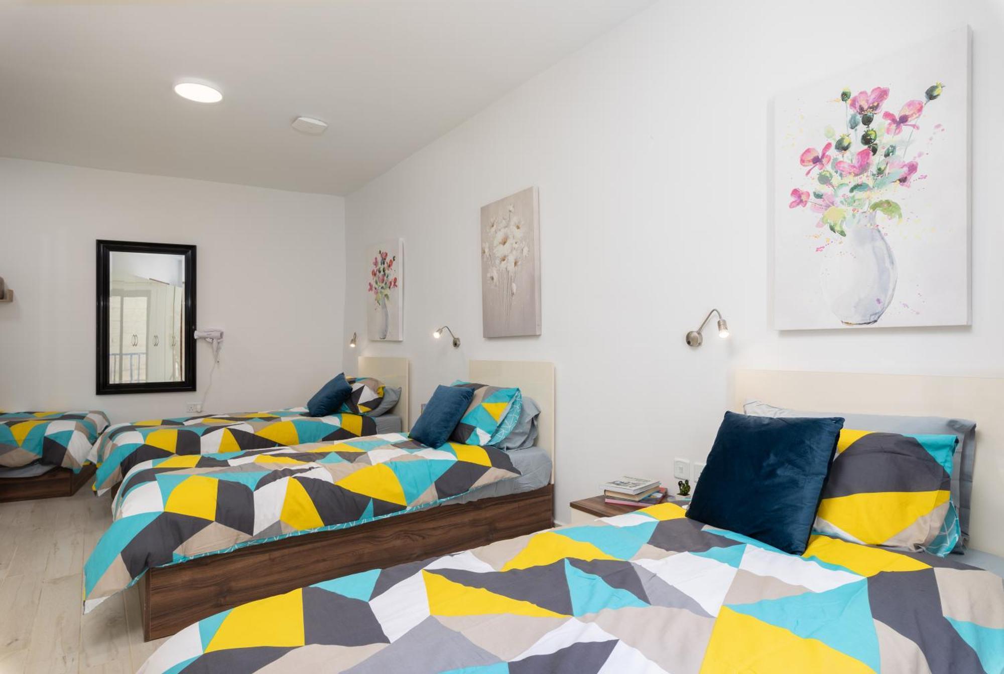 Blue Hues Katerina - House Of Character Holiday home Qormi